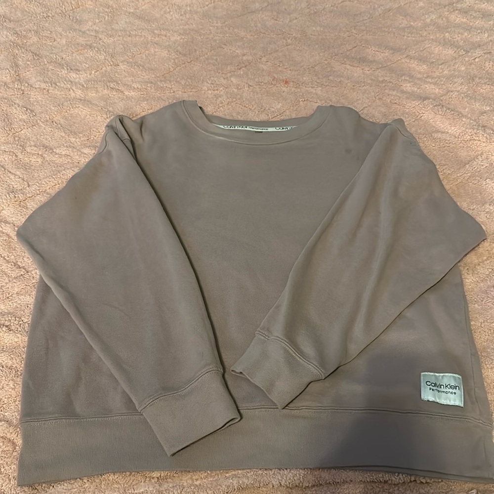 Crew cut sweat shirt